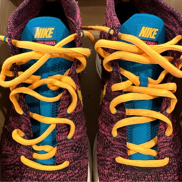 Size 10 - Nike Lunar Flyknit Chukka Grand Purple Laser Orange - Picture 2 of 9